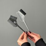 این تصویر شامل عکس محصول شانه دوطرفه CF می باشد.